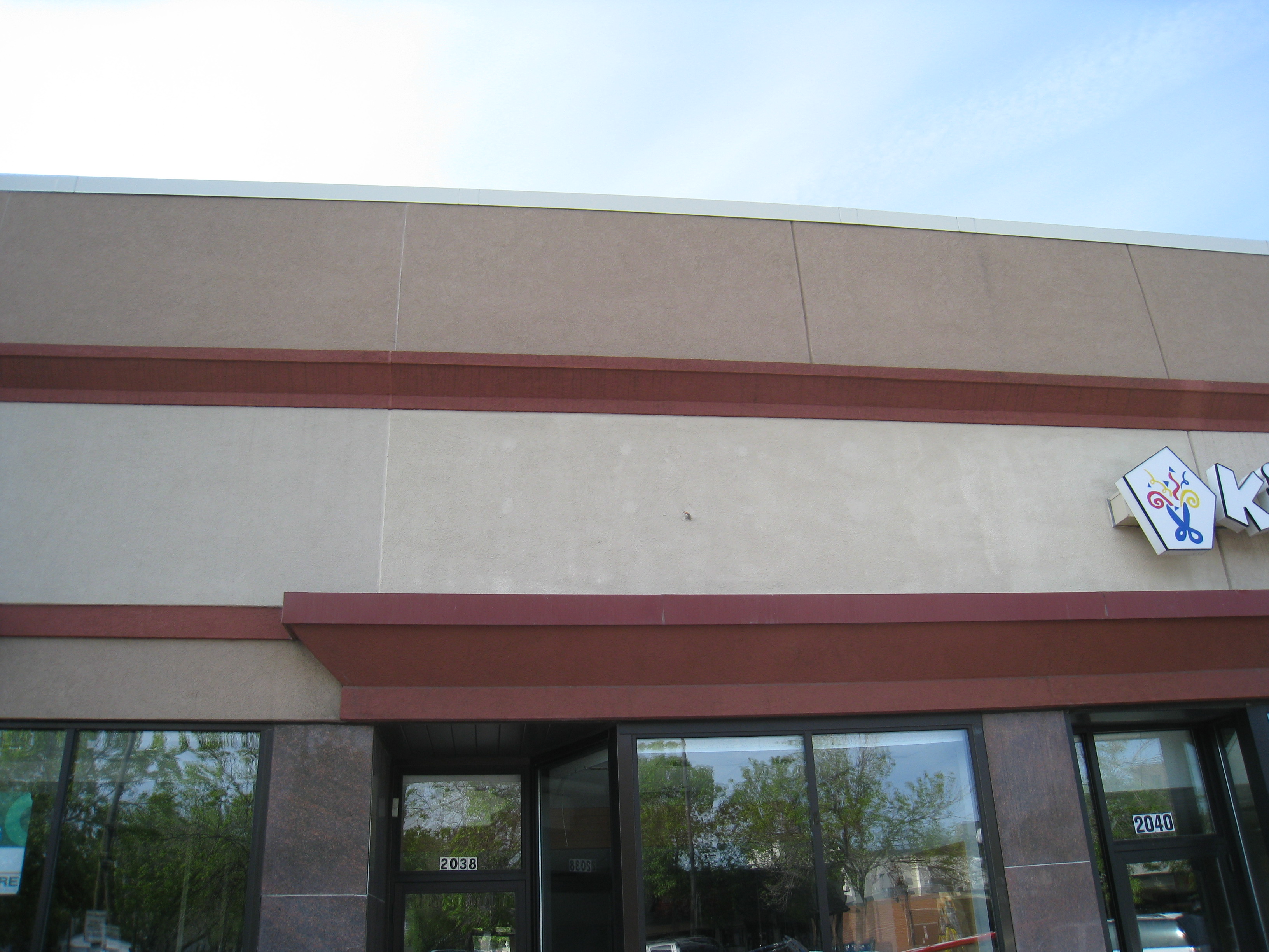 commercial_eifs_repair___paint__16_.JPG